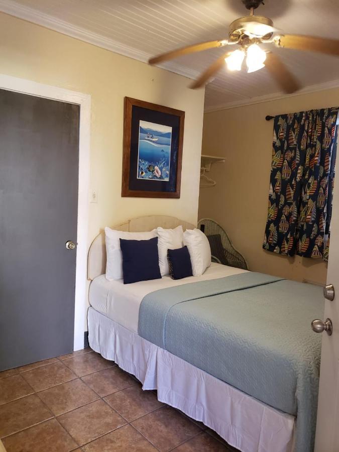 Midtown Guest House Charlotte Amalie Ngoại thất bức ảnh